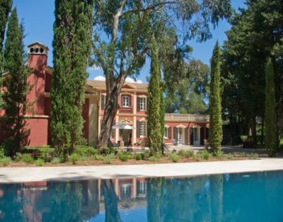HYERES-LE PRADET, VILLA «CIPRIERE»
