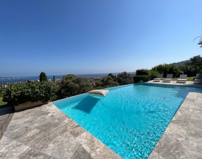 CANNES-VALLAURIS, VILLA «LES NAIADES»