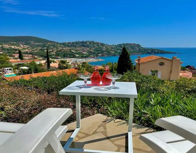CANNES/TRAYAS-AGAY, VILLA «JANETTE»